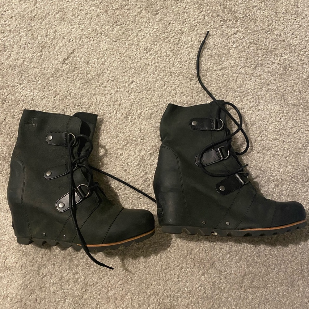 Sorel Leather Joan of Arctic Wedge Mid Black/Grill 2